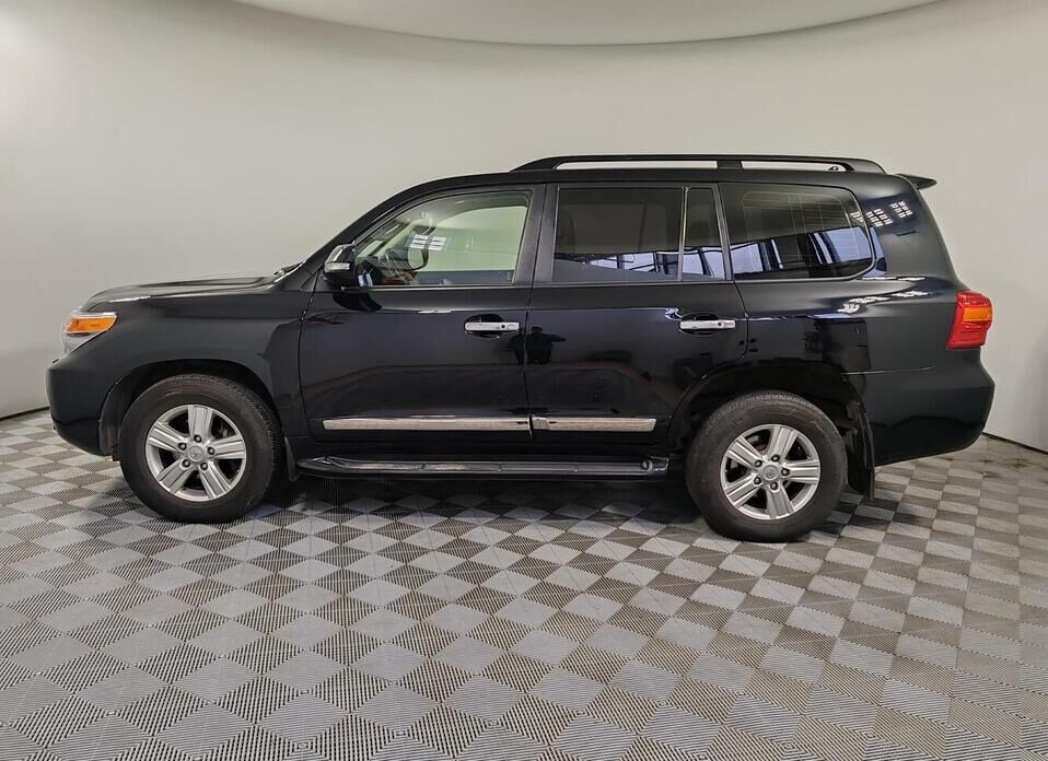 Toyota Land Cruiser, 200 Series Рестайлинг 1 4.5d AT (235 л.с.) 4WD