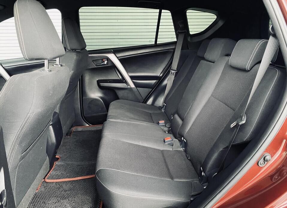 Toyota RAV4, IV (CA40) Рестайлинг 2.0 CVT (146 л.с.) 4WD
