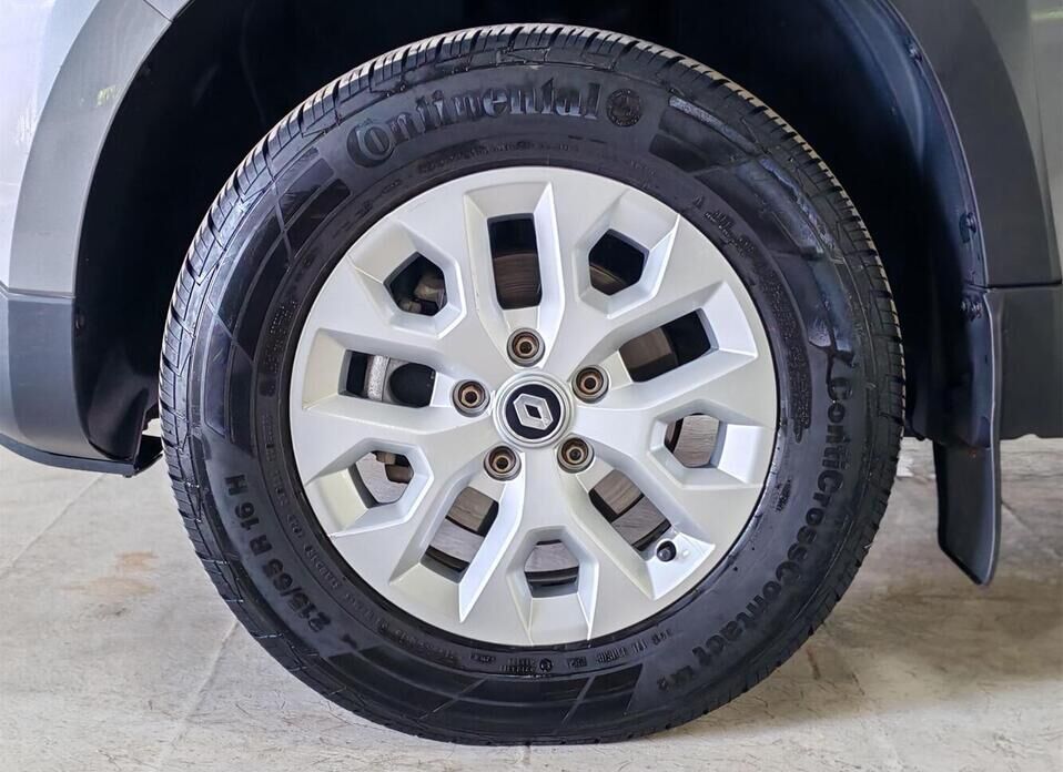 Renault Duster, II 2.0 MT (143 л.с.) 4WD