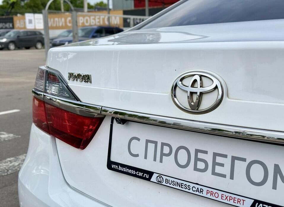 Toyota Camry, VII (XV50) Рестайлинг 2.5 AT (181 л.с.)