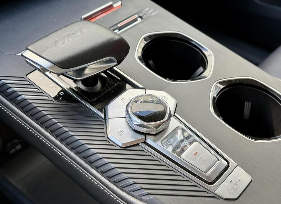Changan UNI-K 2.0 AT (226 л.с.) 4WD