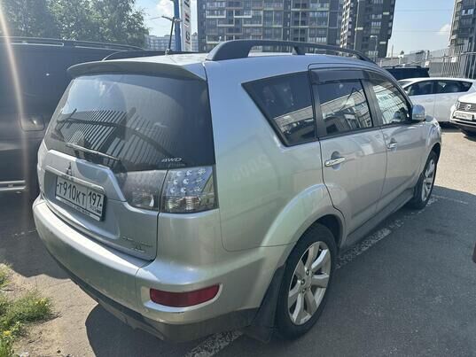 Mitsubishi Outlander, 2010 г., 235 863 км