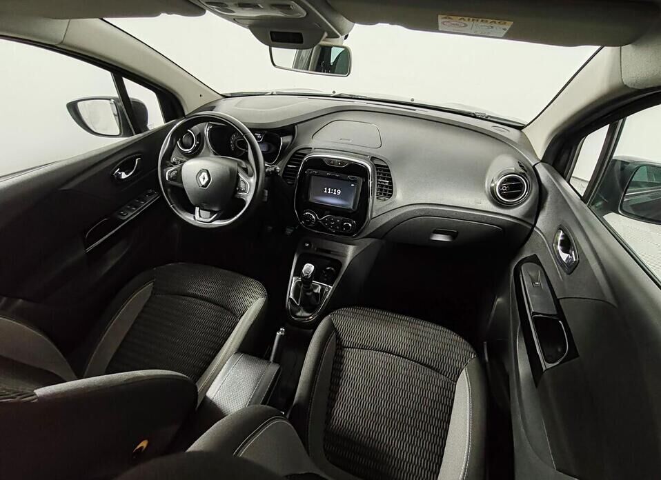 Renault Kaptur, I 2.0 MT (143 л.с.) 4WD