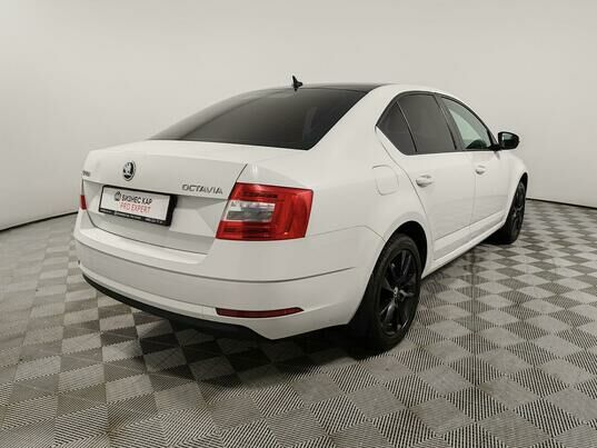 Skoda Octavia, 2017 г., 123 224 км