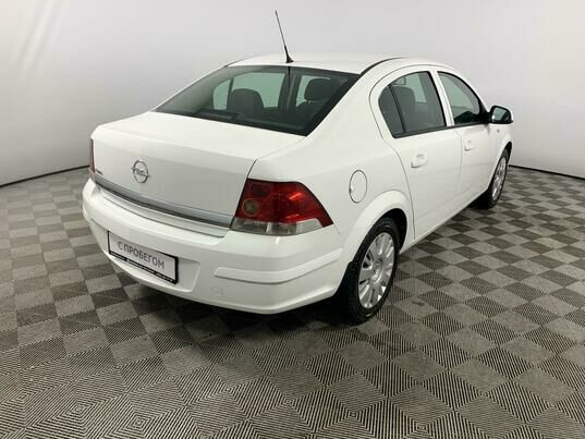 Opel Astra, 2012 г., 258 758 км