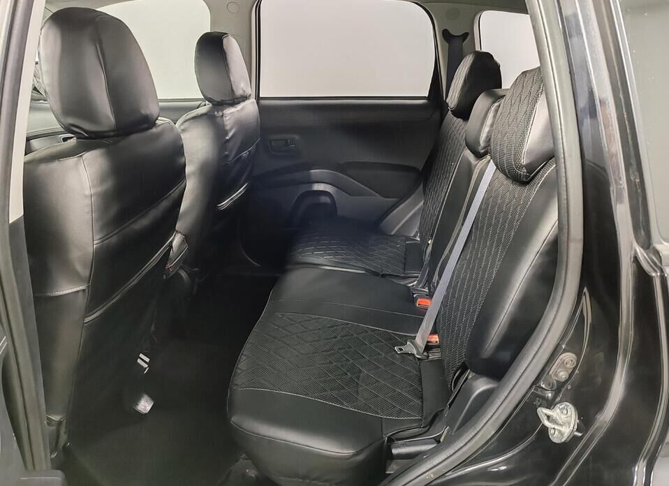 Mitsubishi Outlander, II Рестайлинг 2.0 CVT (147 л.с.)