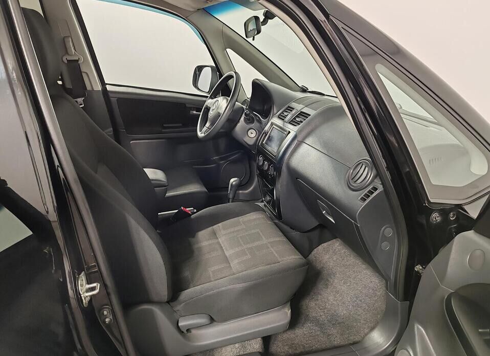 Suzuki SX4, I (Classic) Рестайлинг 1.6 AT (112 л.с.)