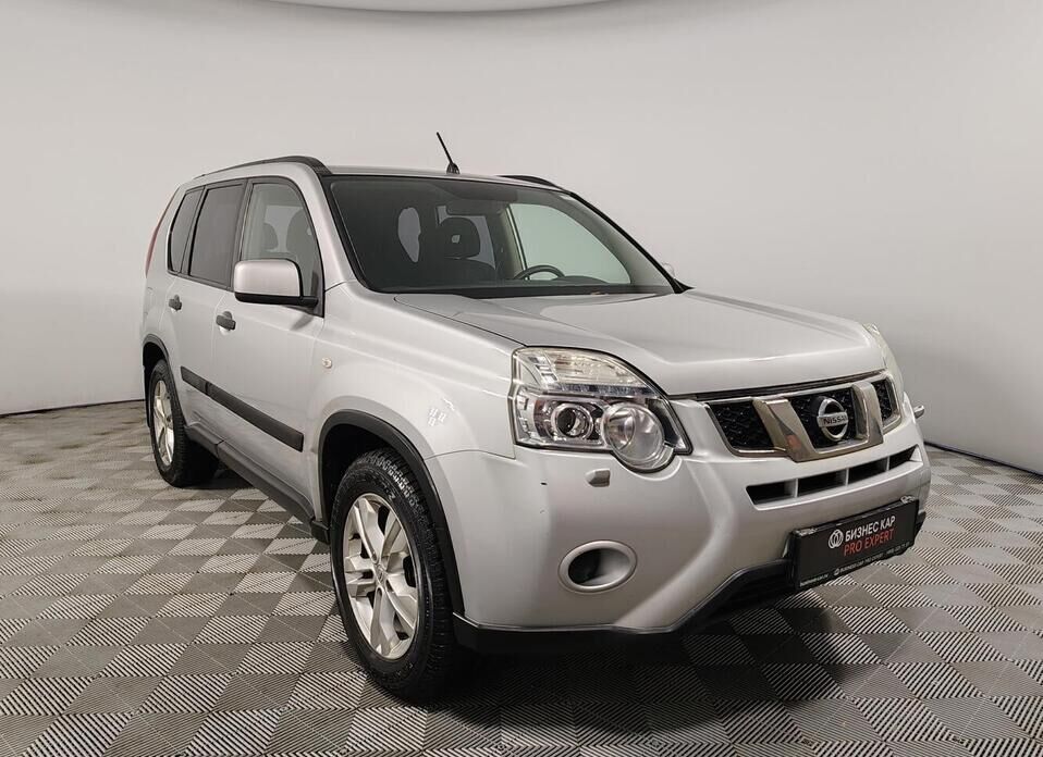 Nissan X-Trail, II Рестайлинг 2.0 CVT (141 л.с.) 4WD