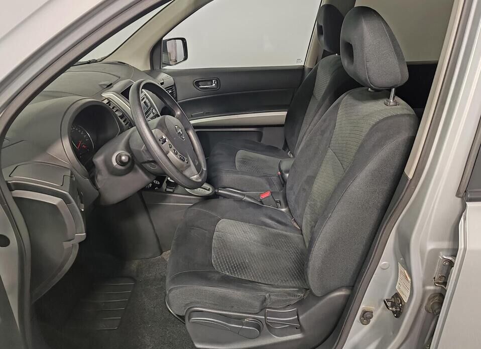Nissan X-Trail, II Рестайлинг 2.0 CVT (141 л.с.) 4WD