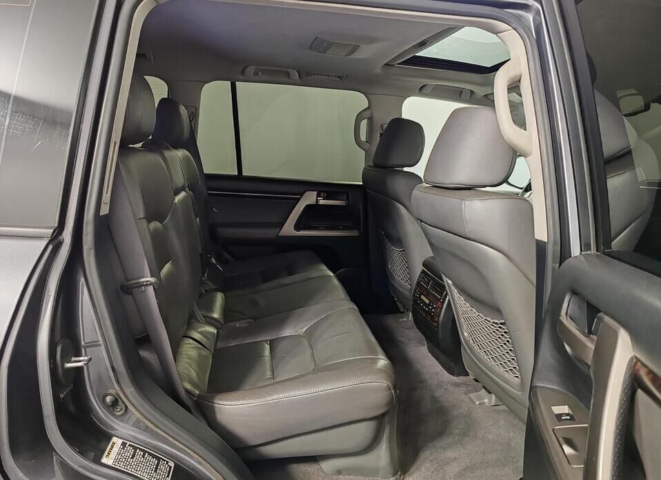 Toyota Land Cruiser, 200 Series 4.7 AT (288 л.с.) 4WD
