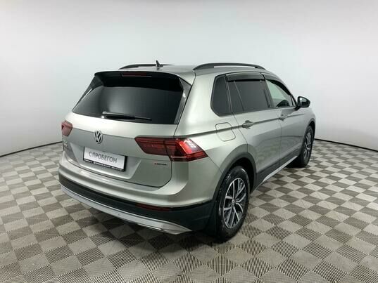 Volkswagen Tiguan, 2019 г., 67 918 км