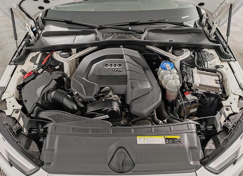 Audi A4, V (B9) 1.4 AMT (150 л.с.)