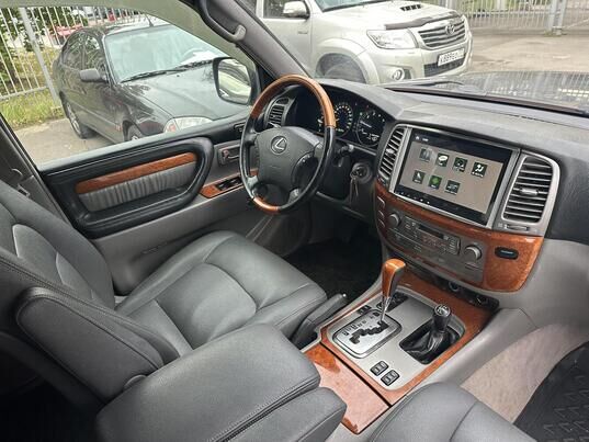Lexus LX, II Рестайлинг, 2004 г., 562 946 км
