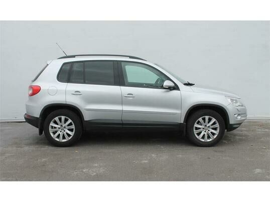 Volkswagen Tiguan, 2010 г., 290 129 км