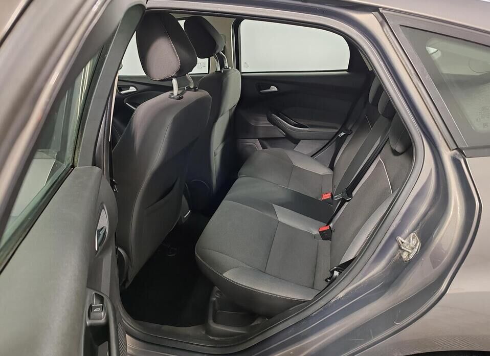 Ford Focus, III 1.6 MT (125 л.с.)