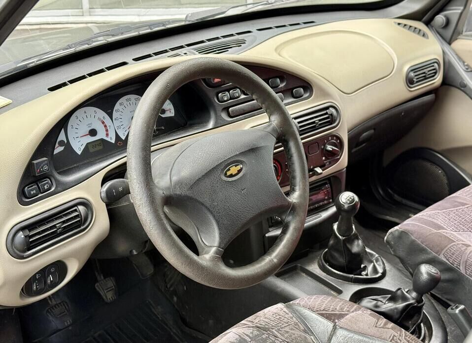 Chevrolet Niva, I 1.7 MT (80 л.с.) 4WD