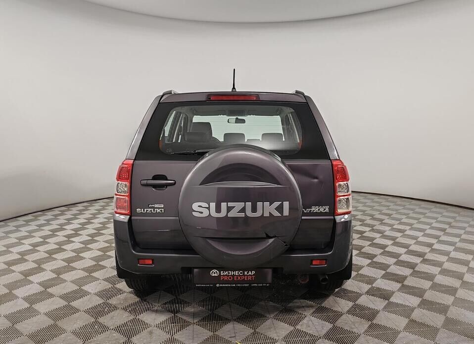 Suzuki Grand Vitara, II Рестайлинг 2.0 MT (140 л.с.) 4WD