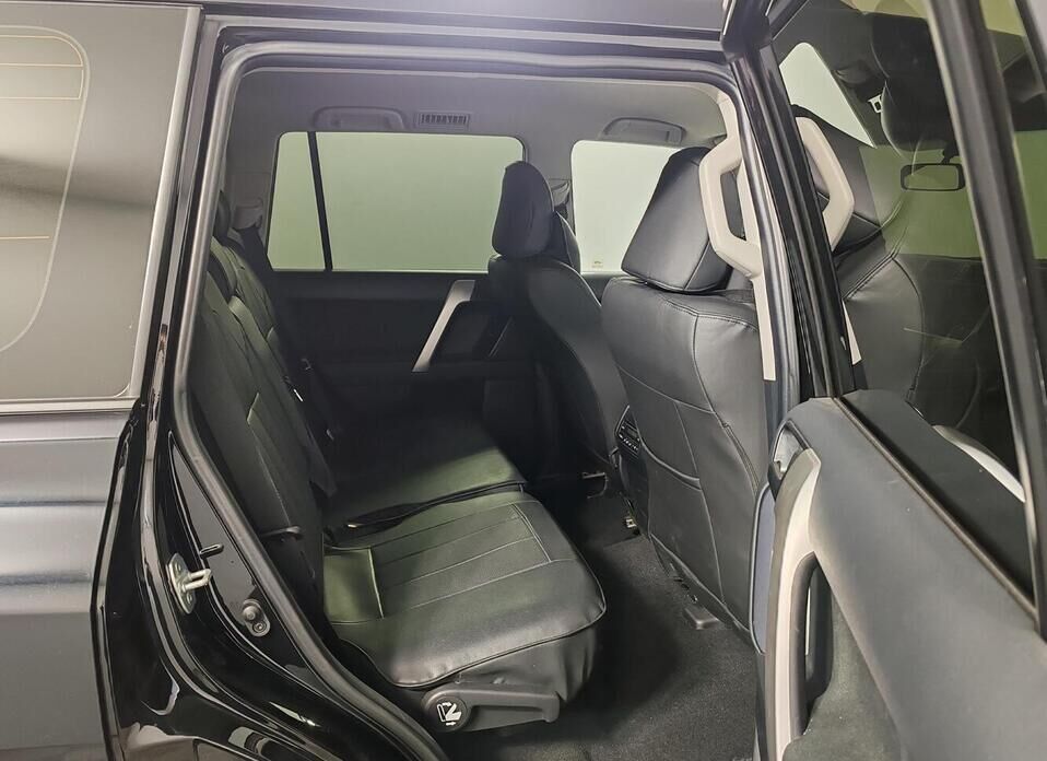 Toyota Land Cruiser Prado, 150 Series Рестайлинг 3 2.7 AT (163 л.с.) 4WD