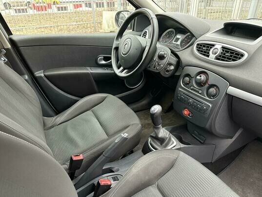 Renault Clio, 2010 г., 164 857 км