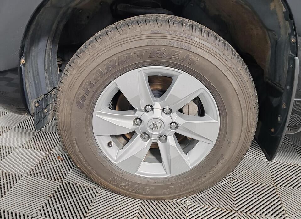 Toyota Land Cruiser Prado, 150 Series Рестайлинг 3 2.7 AT (163 л.с.) 4WD