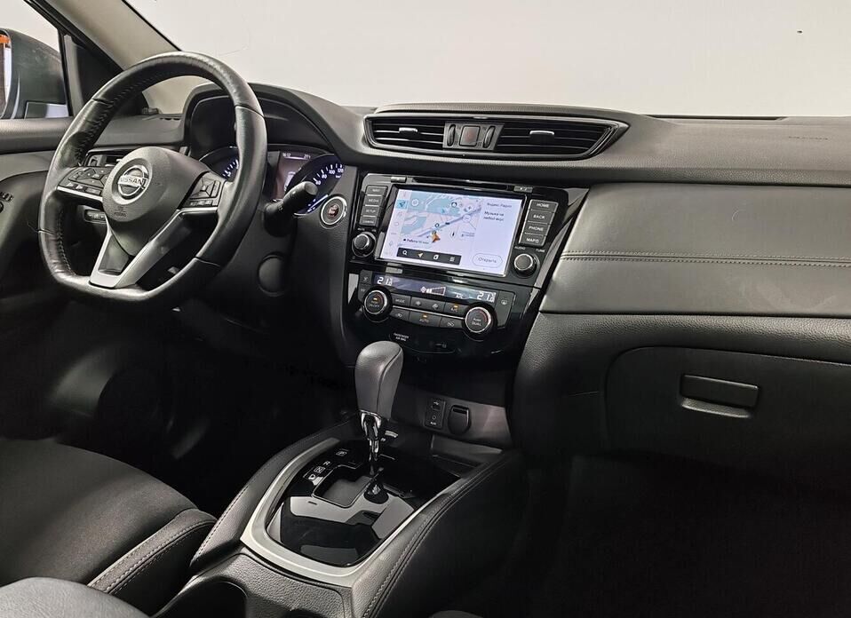 Nissan Qashqai, II Рестайлинг 2.0 CVT (144 л.с.)