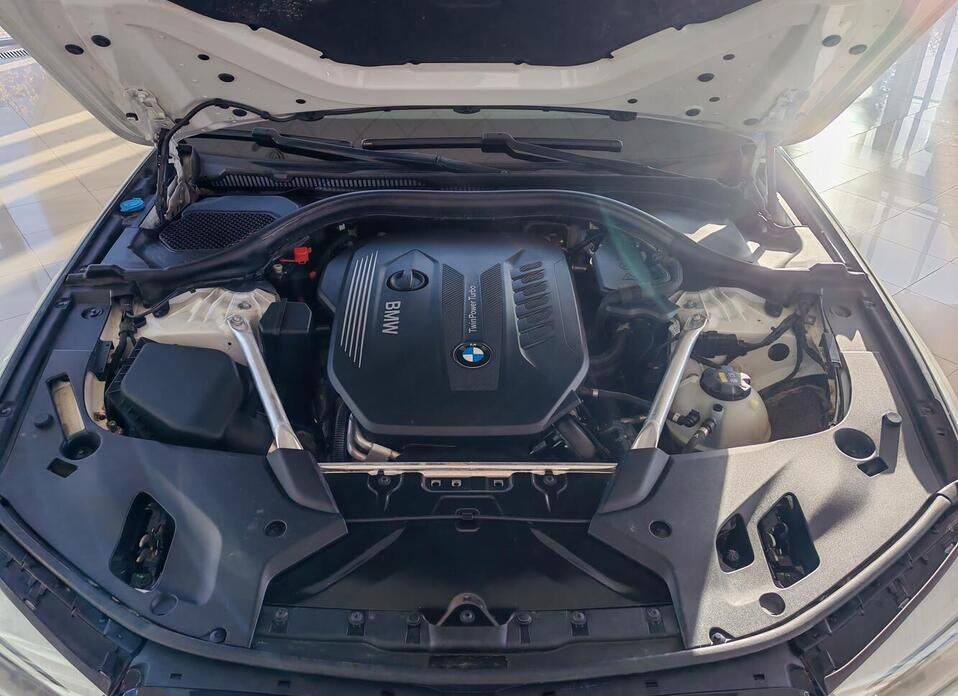 BMW 5 серии, VII (G30/G31/G38) 530d xDrive 3.0d AT (249 л.с.) 4WD