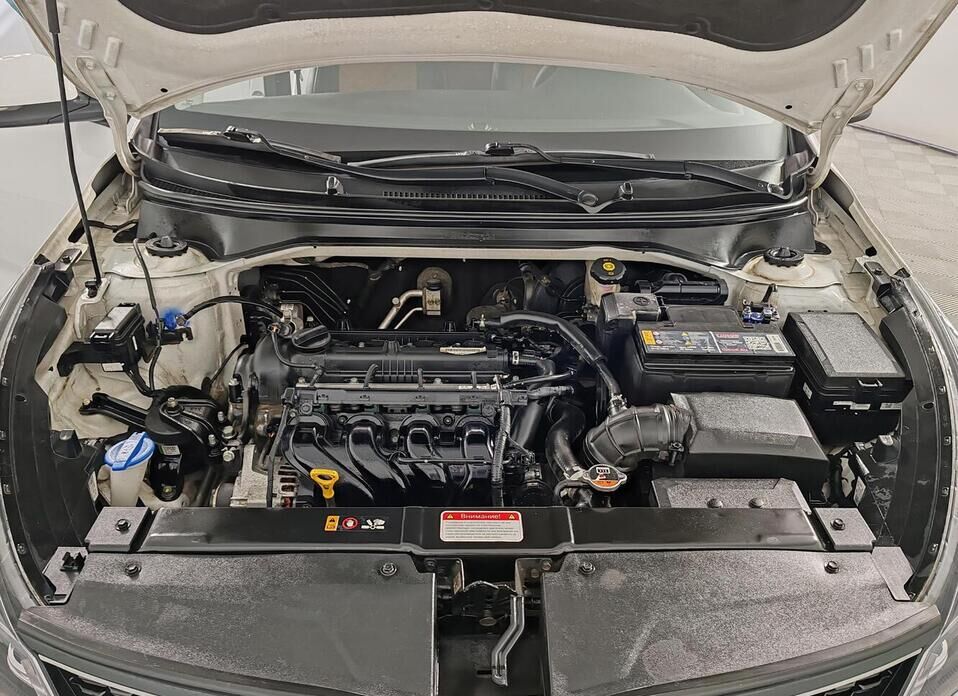 Kia Rio, IV Рестайлинг X 1.6 AT (123 л.с.)
