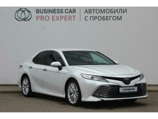 Toyota Camry, 2019 г., 121 001 км