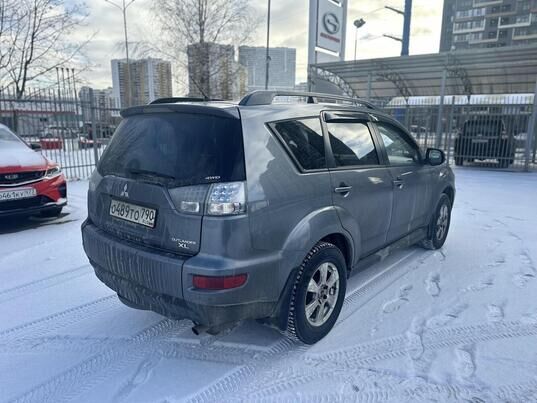 Mitsubishi Outlander, 2010 г., 115 895 км