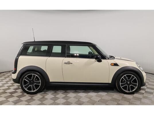 MINI Clubman, 2011&nbsp;г., 124&nbsp;566&nbsp;км