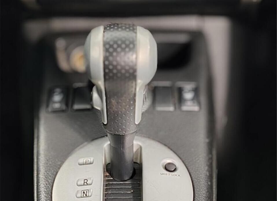 Nissan X-Trail, II Рестайлинг 2.0 CVT (141 л.с.) 4WD