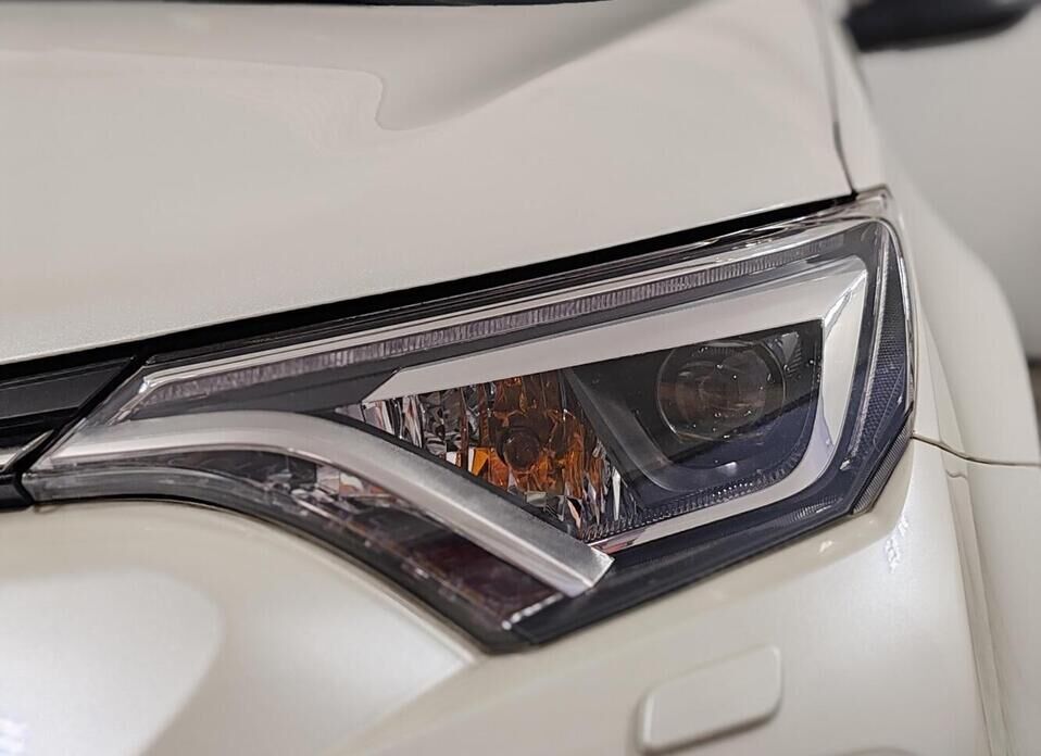 Toyota RAV4, IV (CA40) Рестайлинг 2.0 CVT (146 л.с.) 4WD