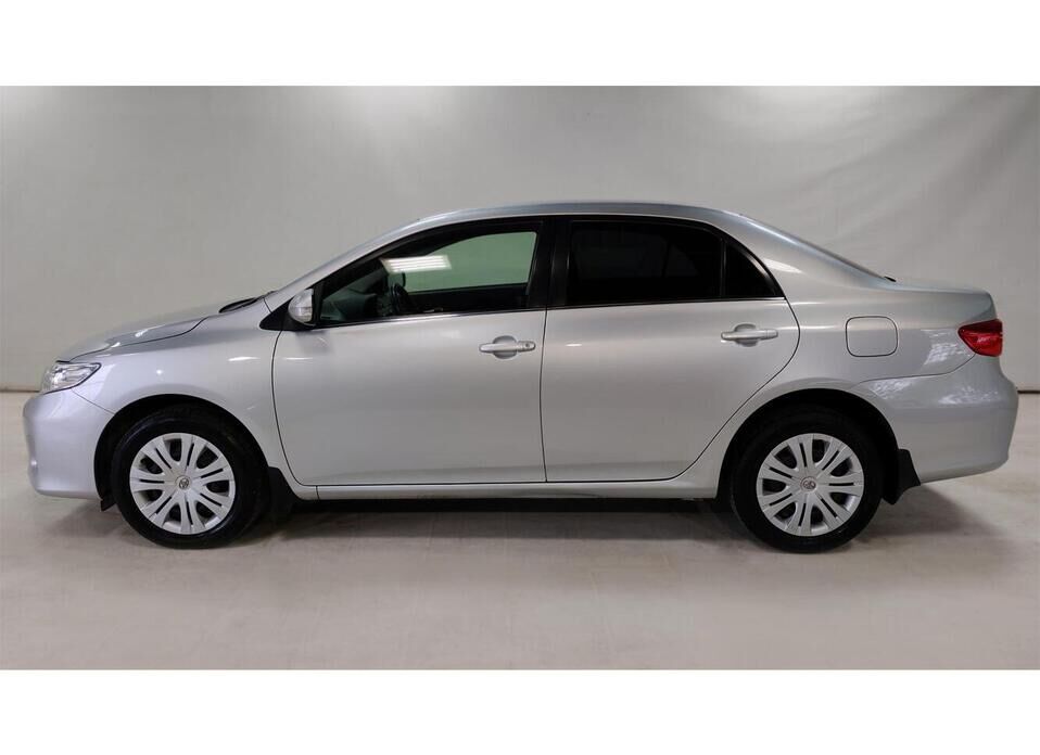 Toyota Corolla, X (E140, E150) Рестайлинг 1.6 AT (124 л.с.)