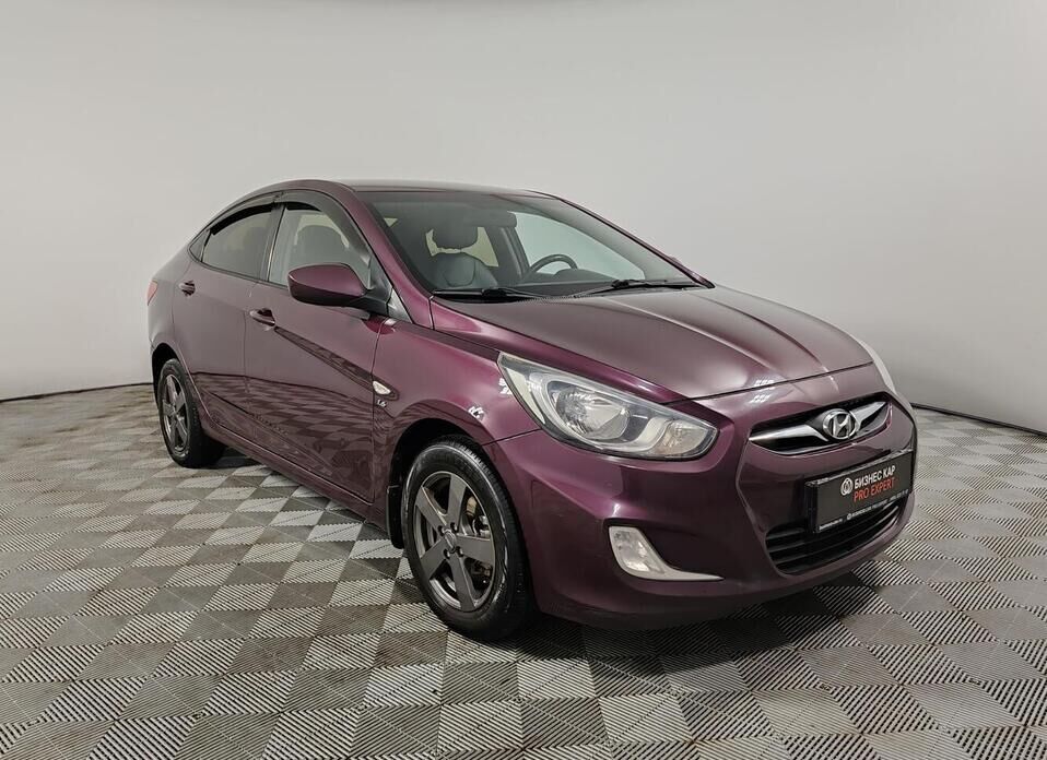 Hyundai Solaris, I Рестайлинг 1.6 AT (123 л.с.)