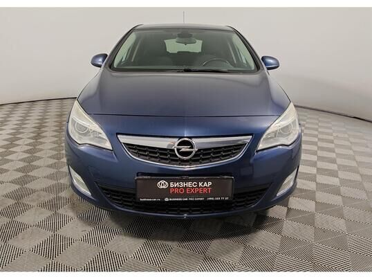 Opel Astra, 2010 г., 214 118 км