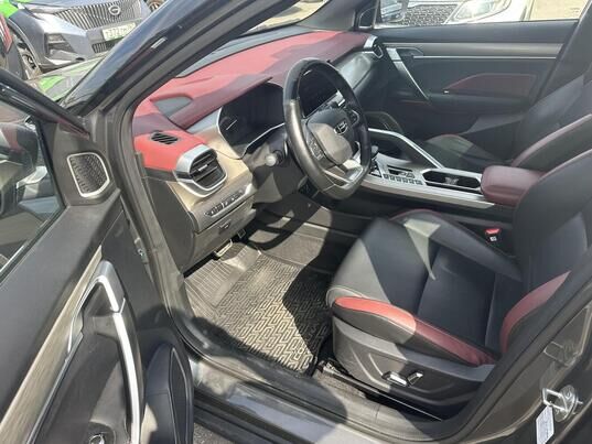 Geely Coolray, 2023&nbsp;г., 102&nbsp;152&nbsp;км