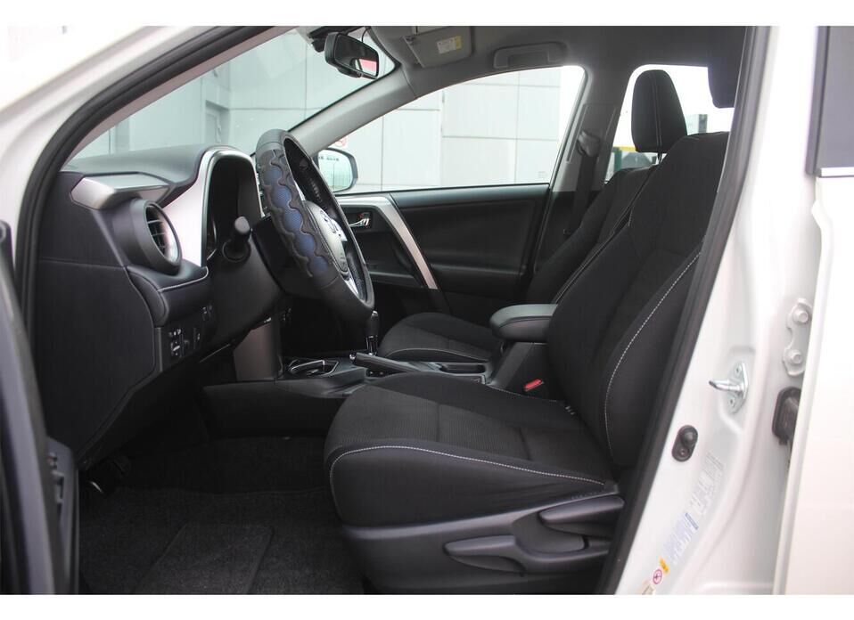 Toyota RAV4, IV (CA40) Рестайлинг 2.0 CVT (146 л.с.) 4WD