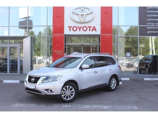 Nissan Pathfinder, 2015 г., 209 483 км