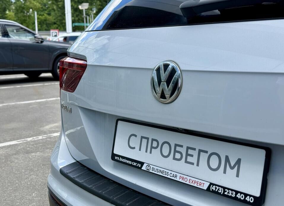 Volkswagen Tiguan, II 2.0d AMT (150 л.с.) 4WD