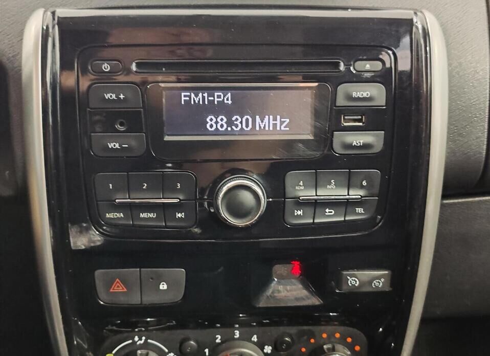 Nissan Terrano, III (D10) 1.6 MT (114 л.с.)