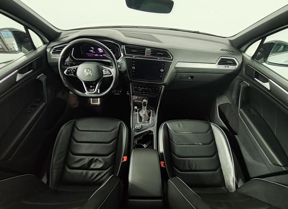 Volkswagen Tiguan, II Рестайлинг 2.0 AMT (180 л.с.) 4WD