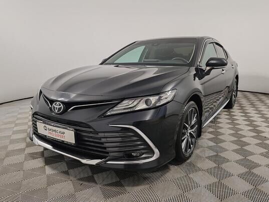 Toyota Camry, 2023 г., 32 180 км