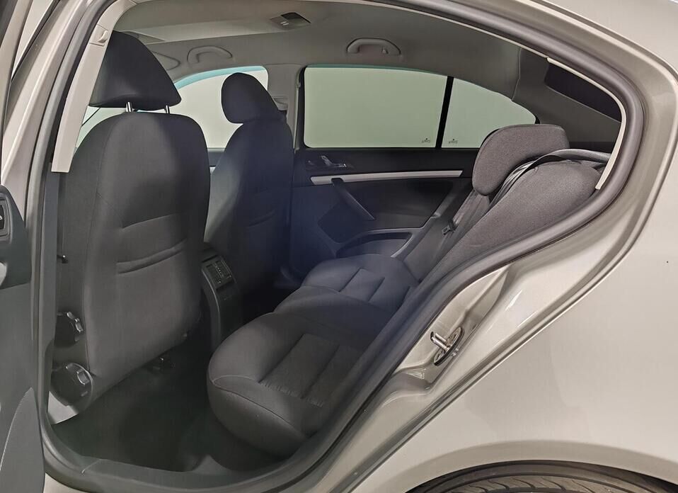 Skoda Octavia DSG7 1.8 AMT (152 л.с.)
