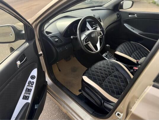 Hyundai Solaris, I, 2013 г., 187 764 км