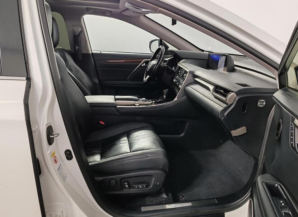 Lexus RX, IV 350 3.5 AT (300 л.с.) 4WD