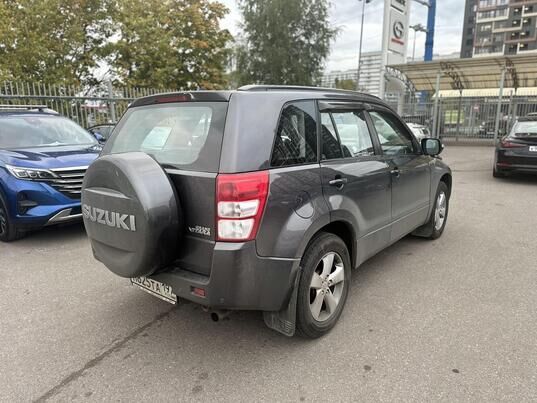 Suzuki Grand Vitara, III Рестайлинг, 2011 г., 213 086 км