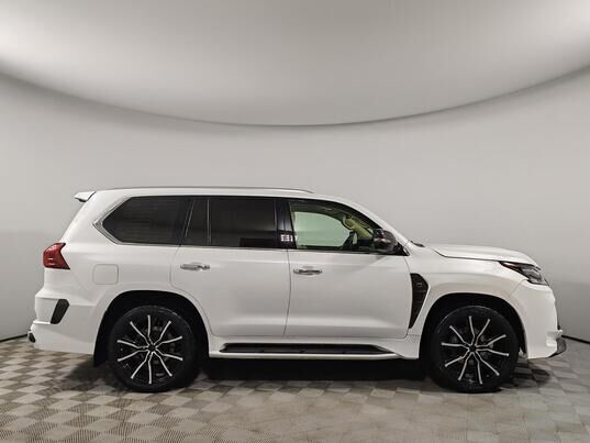 Lexus LX, 2017&nbsp;г., 65&nbsp;282&nbsp;км