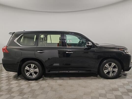 Lexus LX, 2018 г., 266 852 км