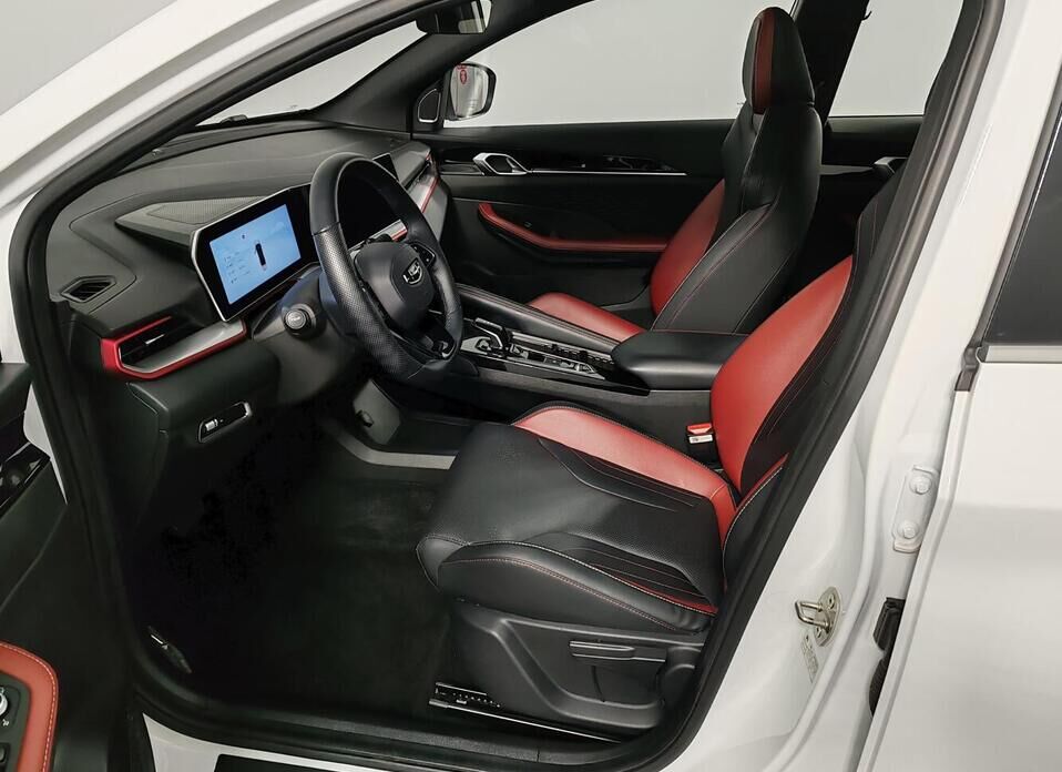 Geely Coolray, I Рестайлинг 1.5 AMT (147 л.с.)