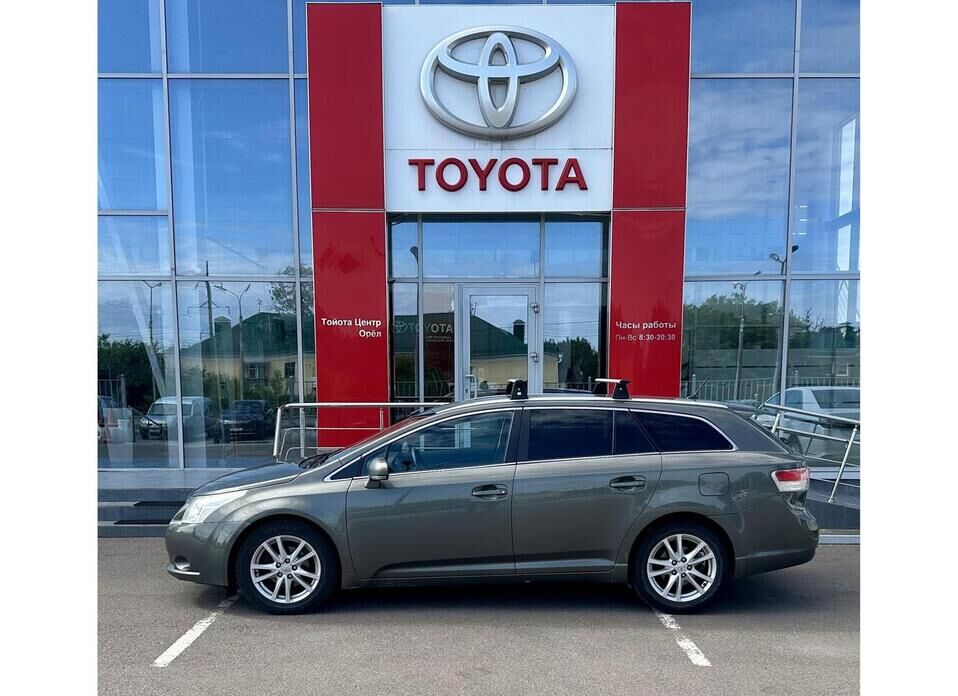 Toyota Avensis, III 2.0d MT (126 л.с.)